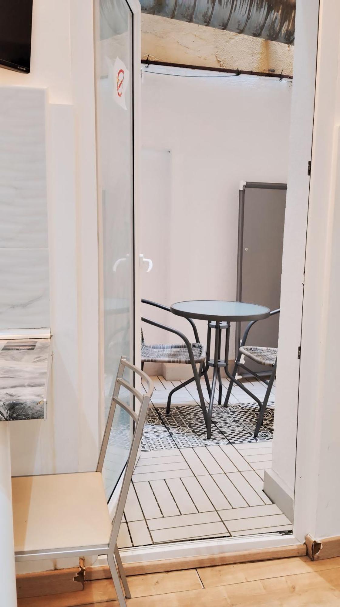 Centrico Apartamento Con Patio Madrid Extérieur photo